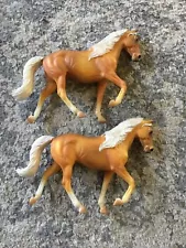 CollectA Tennessee Walking Horse Stallion - Palomino TWH #88449 Model (2)