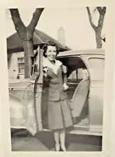 1941 CHEVROLET Special Deluxe Business Coupe, B&W photo, 5" x 3 1/2"