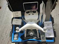 DJI Phantom 4 Pro plus V2.0 (DJI 1-year Refresh) 3 batteries & Hard Case