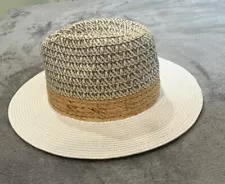 Vince Camuto Fedora Straw Hat White Tan Beach Vacation Adjustable One Size