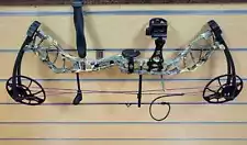 Bear Archery Legit Compound Bow with Carry Bag Made for Archers of All Ages