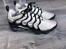 Nike Air VaporMax Plus Rattan Men’s Size 11.5 Athletic Sneakers DX3720-200