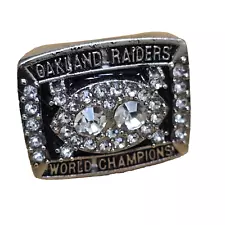 Oakland Raider Replica Super Bowl Ring - Jim Plunkett - XV