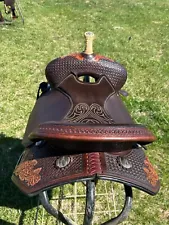 Circle Y Barrel Saddle