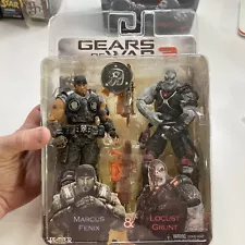 NECA Gears of War 3 Marcus Fenix Locust Grunt 2 Pack Toys R Us Exclusive Damaged