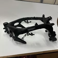 23 17-24 SUZUKI GSXR1000 GSXR 1000 R MAIN FRAME CHASSIS CLN #0445