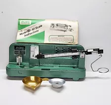 RCBS Model 10-10 Reloading Beam Scale