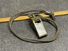 U.S MILITARY WHISTLE VIETNAM ERA MARINE CORPS SURVIVAL KIT LAYDON 1972