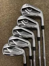 Titleist T300 Iron Set