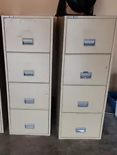 Schwab 1000 / 5000 Tan 4 Drawer UL Fireproof File Cabinet w Key 4FLD-5 used