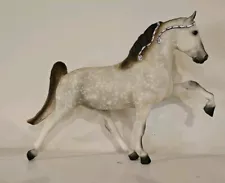 Breyer Traditional 716 Blackberry Frost Perlino Chestnut Tennessee Walking Horse