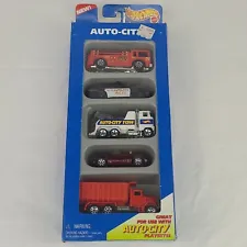Vintage Auto City 1995 Hot Wheels 5 car Gift Pack #15069 Fire, Police, Dump, Tow