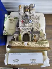 David Winter Cottage Bishopsgate - Castle /3500 Signed Premier Limited Ed