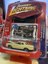 Johnny Lightning “1962 Plymouth Belvedere” Mopar Or No Car R13 DieCast 1:64