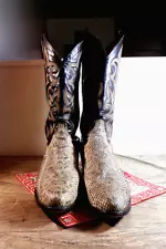 MEN'S TONY LAMA RATTLESNAKE COWBOY BOOTS 11 D