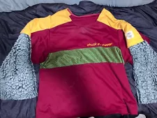 chuck e cheese costume burgundy/yellow shirt