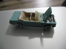 Matchbox 1983 Ford Mustang Convertible Baby Blue