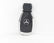 16GB USB 2.0 FLASH PEN DRIVE MEMORY STICK FOR X-CLASS MERCEDES BENZ CAR KEY