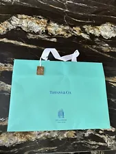 TIFFANY & Co. The Landmark Packaging 11" x 15.5" x 8” Paper Gift Shopping Bag