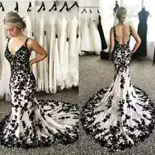 Gothic Black and White Wedding Dresses Mermaid Luxury Sleeveless Bridal Gowns