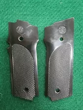 SMITH&WESSON MODEL 59 FACTORY GRIPS, NO SCREWS