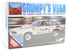 MPC 1972 Chevy Vega Pro Stock - Bill "Grumpy" Jenkins 1:25 Model Car Kit 877