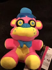 FUNKO PINK FREDDY BLACKLIGHT 2017 FNAF FIVE NIGHTS AT FREDDY 8" OFFICIAL PLUSH