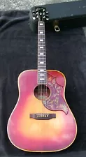 Vintage 50 yr. Old Gibson Cherry Sunburst Hummingbird Custom 1974 with Case