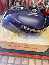 kawasaki zrx1100 petrol tank original / excellent