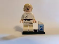 Lego Star Wars Luke Skywalker with Blue Milk Minifigure - 30625