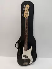 (N83312-1) Fender Precision Bass Guitar