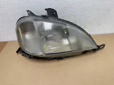 1998 to 2001 Mercedes ML320 ML-Class Right Passenger Halogen Headlight 1029P (For: 2001 Mercedes-Benz ML320)