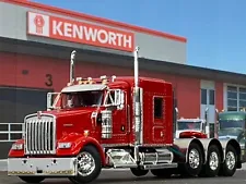 1/64 DCP RED KENWORTH W900L TRI AXLE W/ 72" AEROCAB FLAT TOP SLEEPER