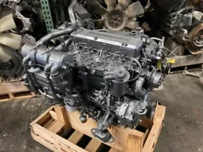 Yanmar 4LHA-HTP engines with Transmission 2.5-1 Ratio Excellent RTO