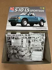 96 Chevy S-10 Sportside LS Pick Up 4.3 Step side Truck Open & Complete Kit!