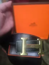 This brand new, never worn authentic Hermes belt is in pristine condition.