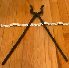 Vintage 20” Blacksmith Blacksmithing Hand Forged Iron Black Smith Vtg Tongs