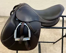 New ListingStubben Portos S Nora Jumper Saddle Excellent Condition