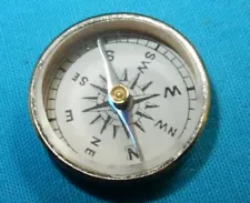 FINE VINTAGE MINIATURE ESCAPE POCKET COMPASS - 16 mm