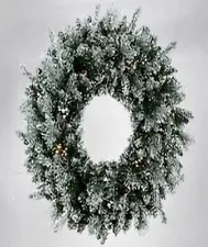 30IN PE/PVC/PINE NEEDLE WREATH WITH BERRIES AND PINECONE 100 LIGHTS DOOR DECOR