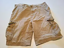 90's Old Navy Men's 38 Broken-In Cargo Shorts Classic Length Casual 38 x 10"