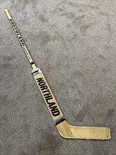 VINTAGE 1970’s NORTHLAND CUSTOM PRO LIGHT WOODEN ICE HOCKEY GOALIE STICK 944 G