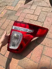 2011-2015 Ford Explorer Passenger Side Right LED Taillight Assembly (For: 2015 Ford Explorer Limited)