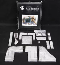 90mm Miniatures Beneito NAPOLEONIC HOUSE CORNER WITH FIREPLACE & ACCESSORIES