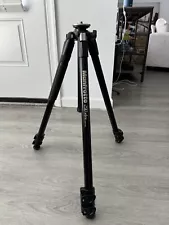 Manfrotto MT290XTA3US 3 Section Aluminum Tripod for Camera - Black, Lightly Used