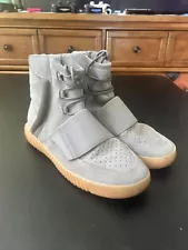 Yeezy Boost 750 Glow Gum Size 11 Gray 2016