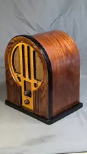 Philco 84B Reproduction / Replica Cathedral Radio