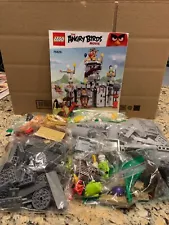 LEGO The Angry Birds Movie: King Pig's Castle (75826) - INCOMPLETE - SEE NOTES