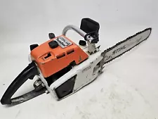 STIHL 041 Farm Boss Chainsaw with 16" Bar And Chain - Runs Great!