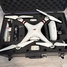 DJI Phantom 3 Standard Good Condition w/Controller + Extras